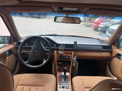 Mercedes-Benz 250 250D W124 Auttomatti 1994, kuva 5/21