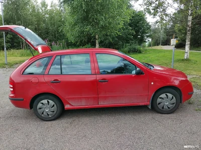 Skoda Fabia Combi 2005, kuva 3/7