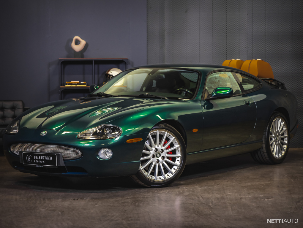 Jaguar XKR