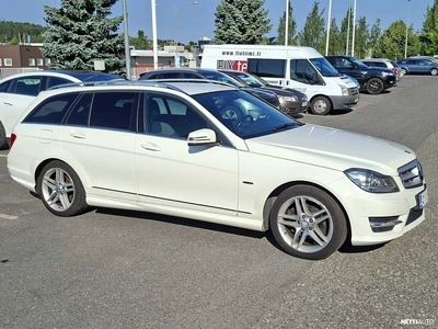 Mercedes-Benz C 2011, kuva 1/9