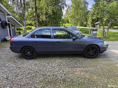 Ford Mondeo 1997, kuva 4/16