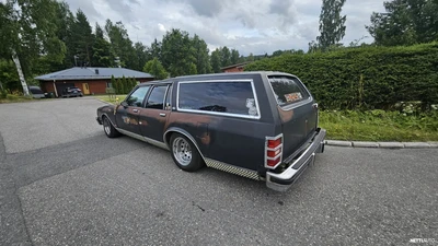Chevrolet Caprice 1983, kuva 3/13