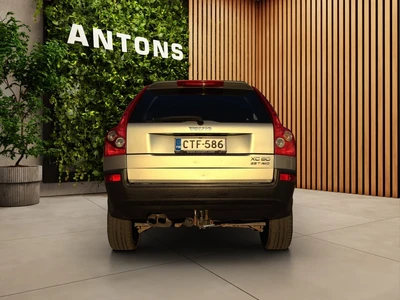 Volvo XC90 2004, photo 4/16