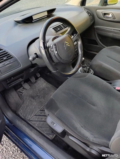 Citroen C4 HDi 90 SX Vision Berline 2008, photo 7/7