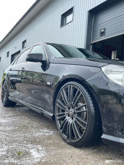 Mercedes-Benz E 2009, photo 2/23