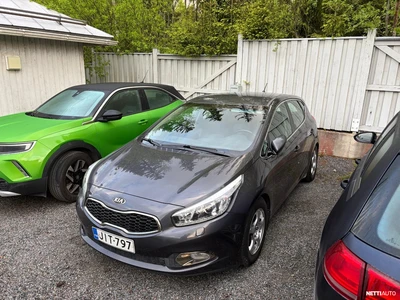 Kia Ceed 2013, photo 4/4