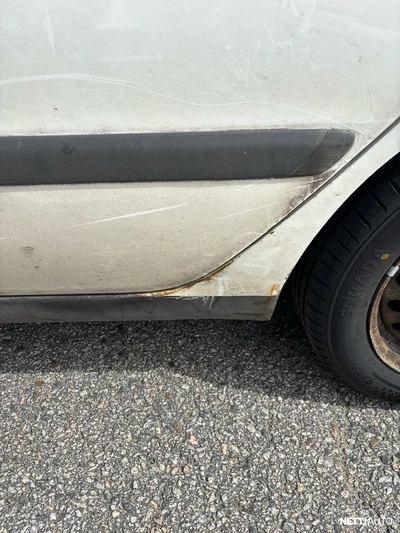 Toyota Avensis 1999, kuva 7/9