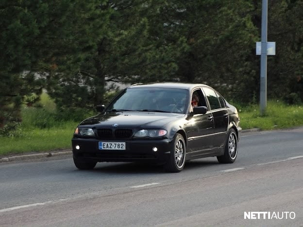 BMW 320