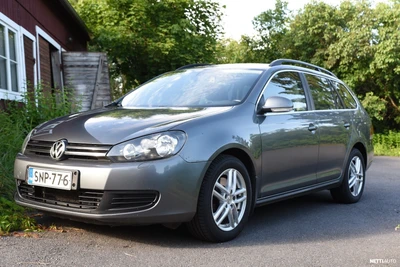 Volkswagen Golf Variant 1,6 TDI 4motion 2012, kuva 3/11