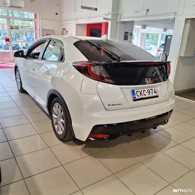 Honda Civic 5D 1,4i Comfort 2015, photo 3/15