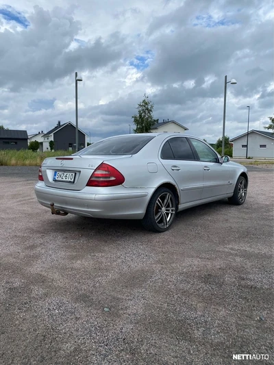 Mercedes-Benz E 220 CDI 2002, photo 5/14