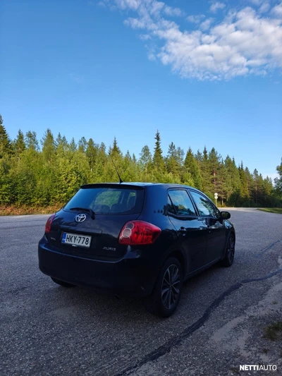 Toyota Auris 2,0 D-4D Linea Sol 5ov 2008, kuva 4/9