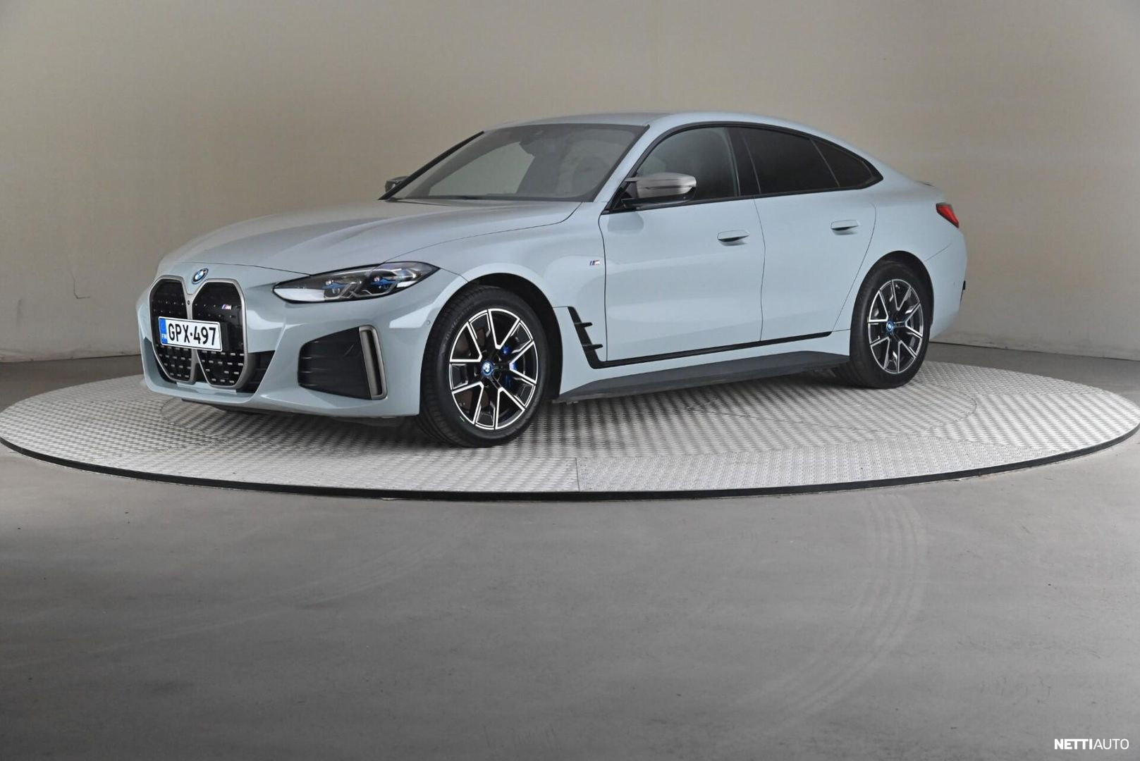 BMW i4 M50