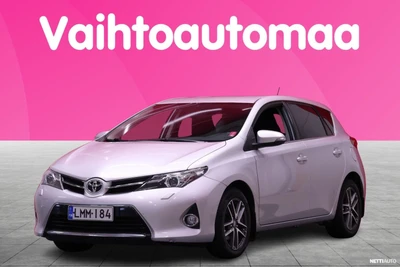 Toyota Auris 2014, photo 7/22