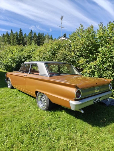 Ford Fairlane 1962, photo 4/18