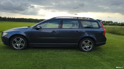 Volvo V70 2.0F 2008, kuva 3/24