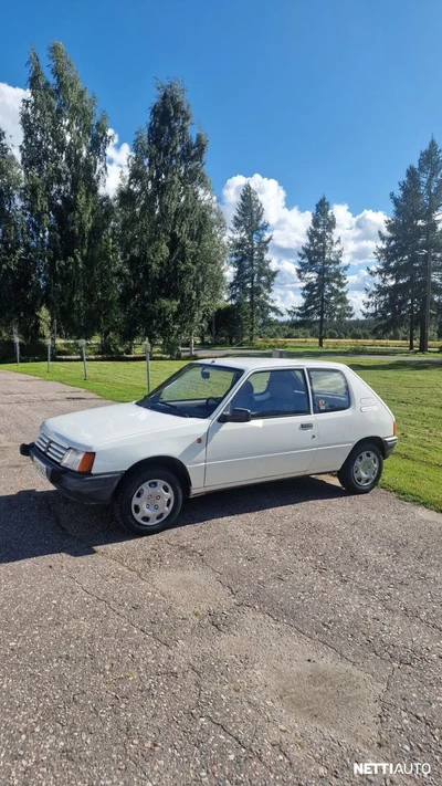 Peugeot 205 1987, kuva 6/10