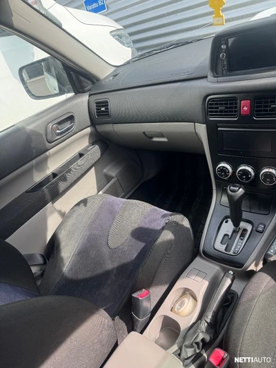 Subaru Forester 2,0 X PM AT business 2006, photo 6/19