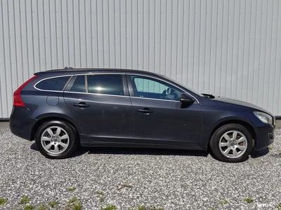 Volvo V60 2013, kuva 2/10