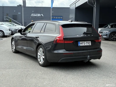 Volvo V60 D3 Momentum aut 2019, photo 3/5