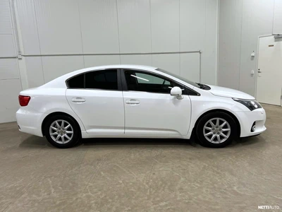 Toyota Avensis 2,0 D-4D Linea Sol 4ov 2013, photo 5/9