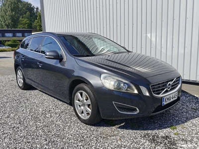 Volvo V60 2013, kuva 1/10
