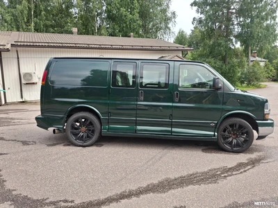Chevrolet Express 2007, kuva 5/17