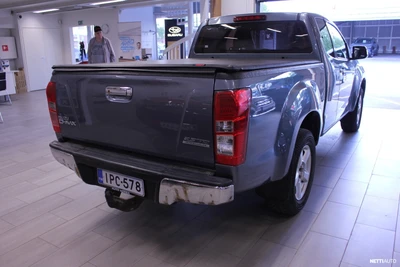 Isuzu D-Max Space Cab 2,5 TDi 4WD 5AT LS 2012, photo 2/30