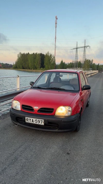 Nissan Micra 2000, photo 2/5