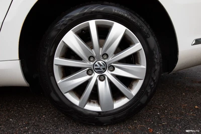 Volkswagen Passat 2011, photo 4/18
