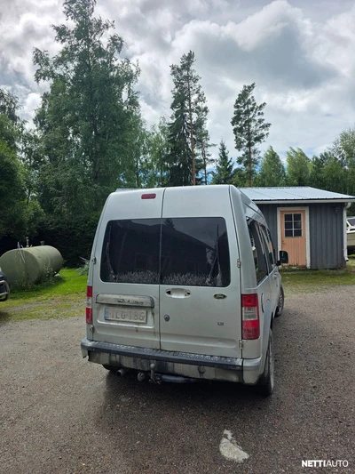 Ford Tourneo Connect 2004, photo 3/12
