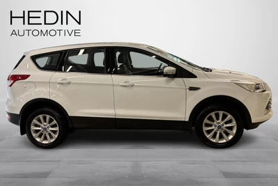 Ford Kuga 2015, photo 6/23