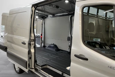 Ford Transit 2026, photo 5/10