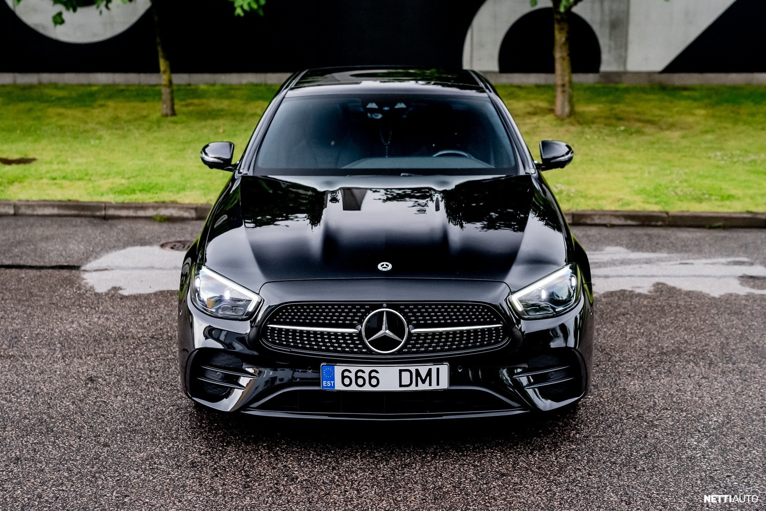 Mercedes-Benz E