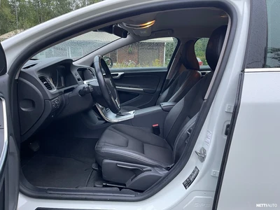 Volvo V60 2018, photo 6/10