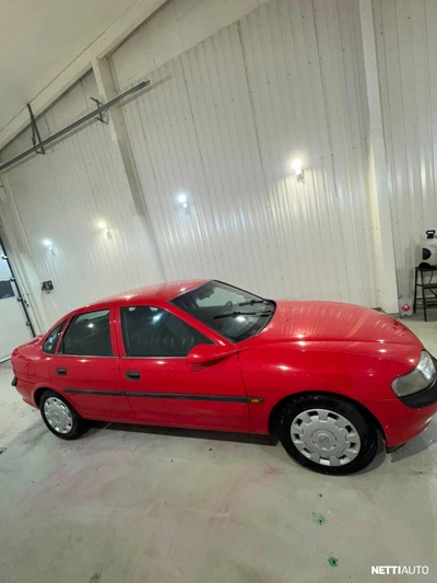 Opel Vectra 1,6i 16V GL+ ABS 4d 1998, kuva 4/16