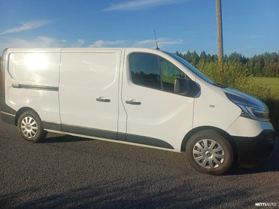 Renault Trafic 2021, photo 4/7