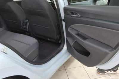 Volkswagen Golf 2026, photo 4/5