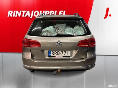 Volkswagen Passat 2013, photo 5/21