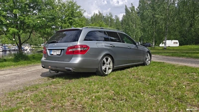 Mercedes-Benz E 2012, kuva 5/9