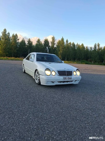 Mercedes-Benz 220 E 220 CDI 1999, photo 1/5