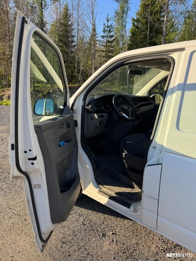 Volkswagen Transporter T6.1 2022, photo 7/17