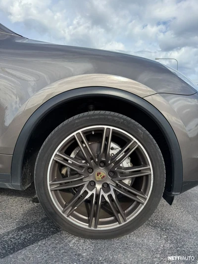 Porsche Cayenne 2015, photo 5/32