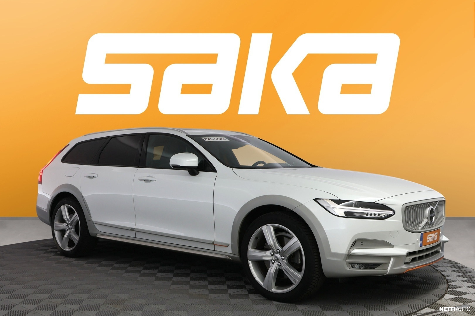 Volvo V90 Cross Country