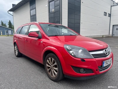 Opel Astra 2010, kuva 3/10