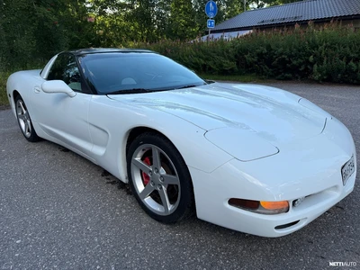 Chevrolet Corvette 1998, kuva 5/10