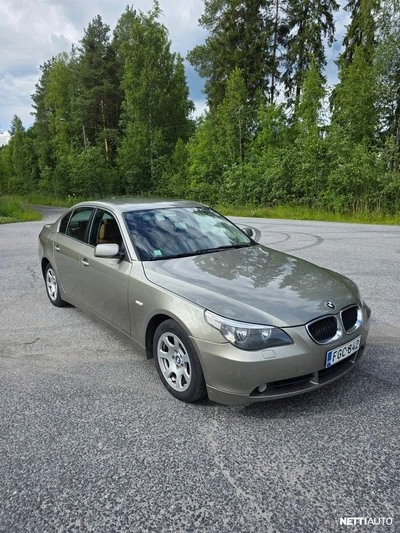 BMW 530 2003, photo 1/11