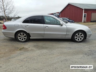 Mercedes-Benz 240 2003, photo 3/9
