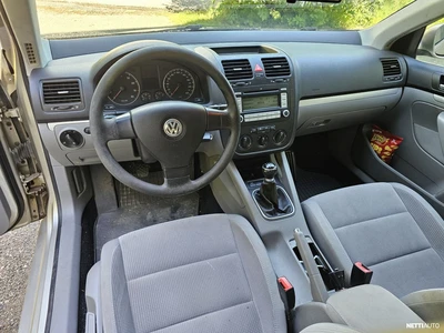 Volkswagen Jetta 2007, photo 6/9