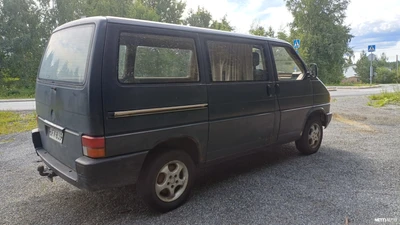 Volkswagen Transporter 1992, photo 7/11